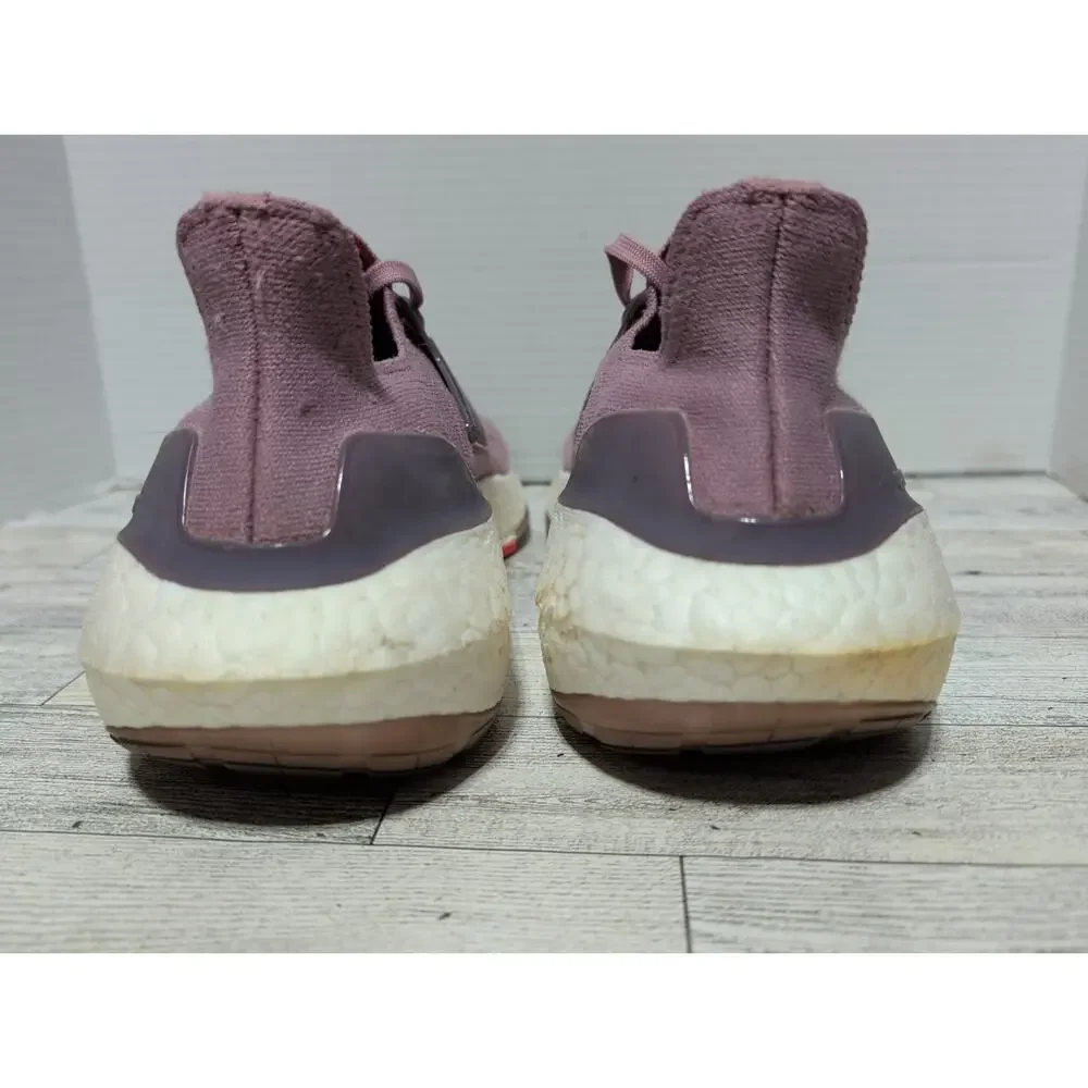 ADIDAS Ultraboost 22 Purple Women's Size 10 Running Primeknit Mauve GZ3930